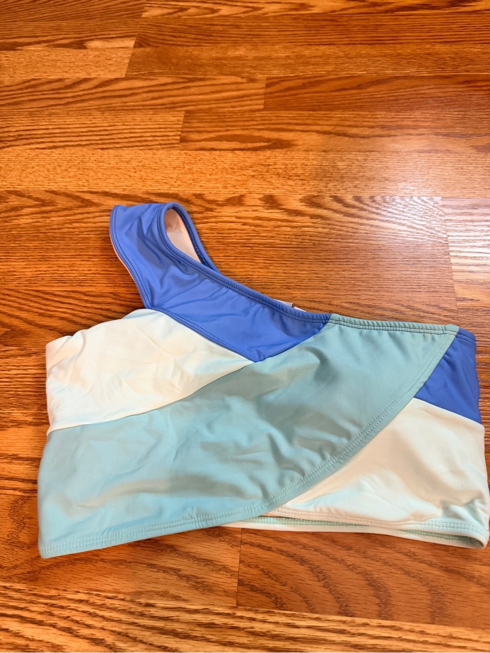 Hermoza swim top